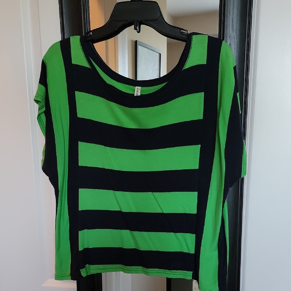 Aeropostale Green and Black Striped Short Sleeve Tee